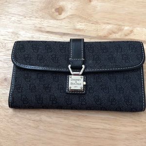Dooney & Bourke checkbook wallet